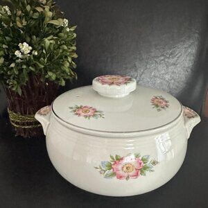 Halls Rose White #658 Casserole stoneware Pot With Lid 1950's